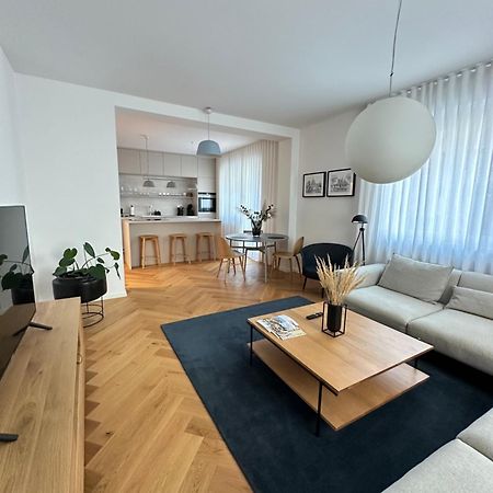 Bratislava Oldtown Apartment 130M2 ,60M2 Terrace And 2 Bathrooms Esterno foto