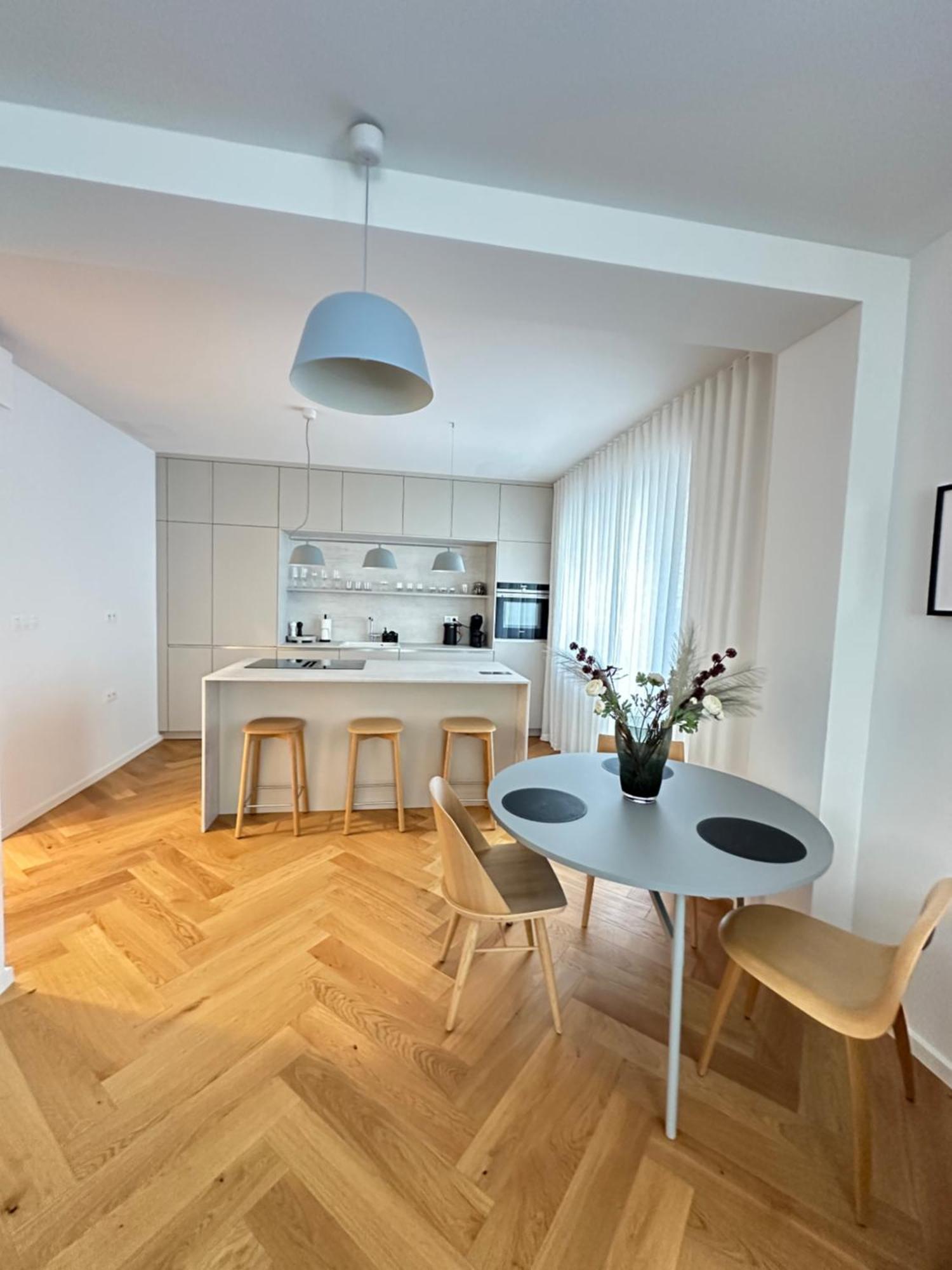 Bratislava Oldtown Apartment 130M2 ,60M2 Terrace And 2 Bathrooms Esterno foto